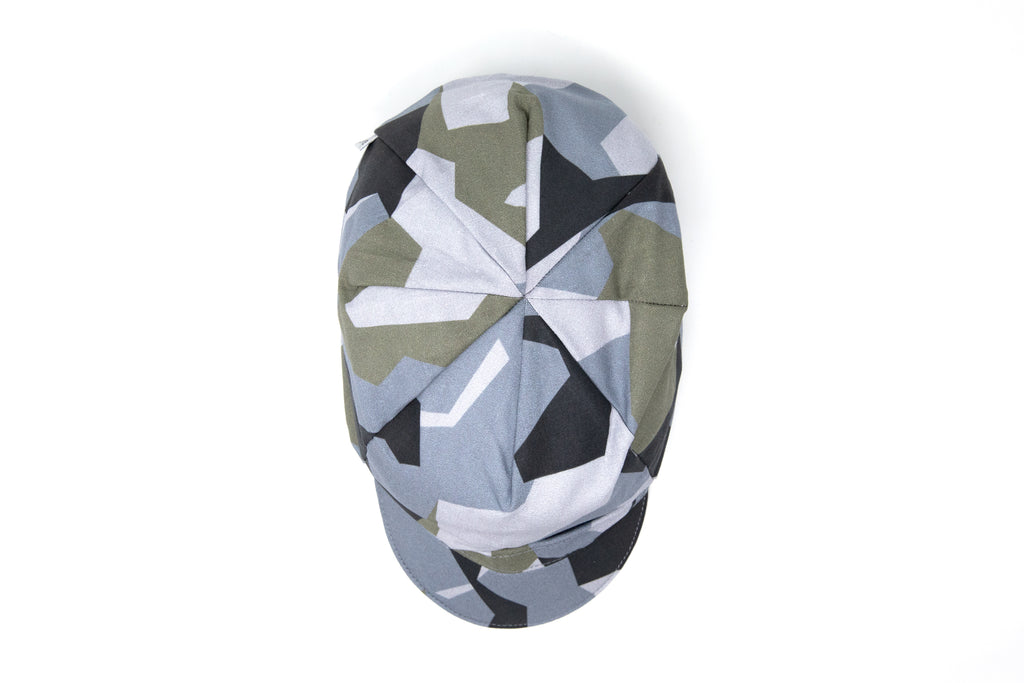 flat shot of the camo cotton cap in olive greyscale Swedish M90
